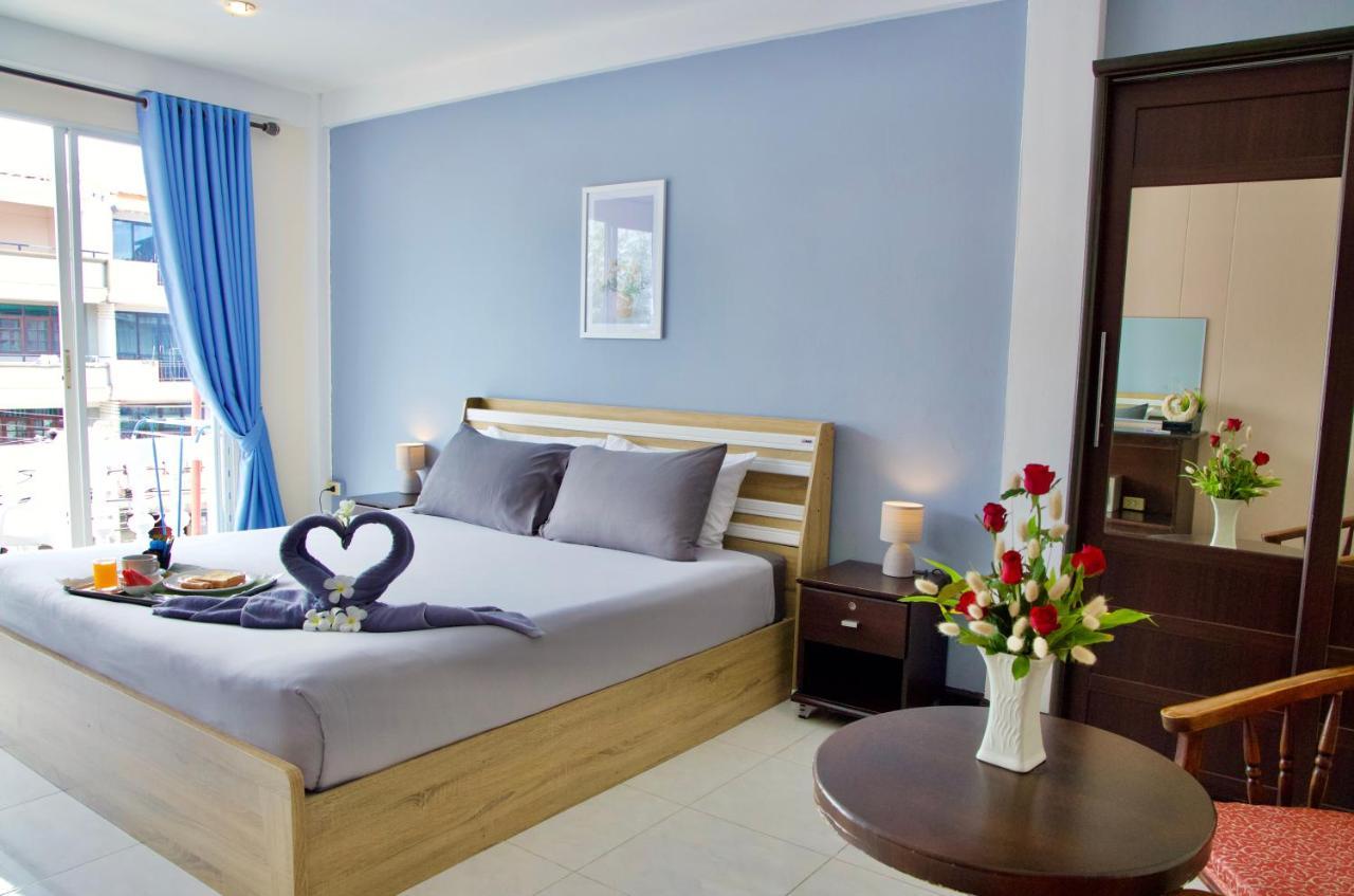 Golden Guesthouse By The Beach Cha Am 차암 외부 사진